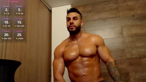 Snapshot of connor_h1 chatting on 11.07.25 connor_h1 online show from 11.07.25