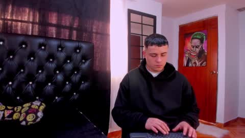 Connor Smith online show from 12.12.24