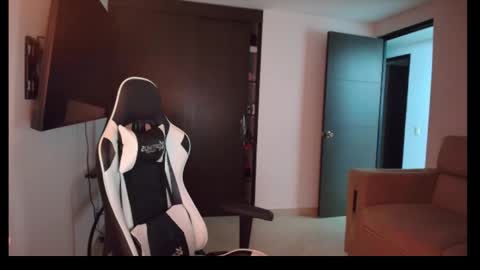 conradgrayson78 leonandresough online show from 11.12.25