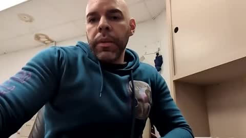 Zaddy43 online show from 02.24.26