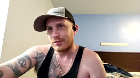 Snapshot of conversationalistx chatting on 10.04.25 only fans and more online show from 10.04.25