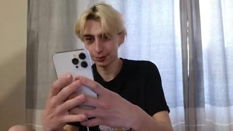 Snapshot of cookie_sex chatting on 11.05.25 cookie_sex online show from 11.05.25