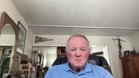 Snapshot of cookoosnest chatting on 05.21.26 cookoosnest online show from 05.21.26