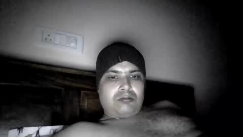 Snapshot of cool_breeze09 chatting on 10.28.25 Cool Breeze09 online show from 10.28.25