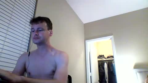 Snapshot of cooldude122222 chatting on 12.02.24 cooldude122222 online show from 12.02.24