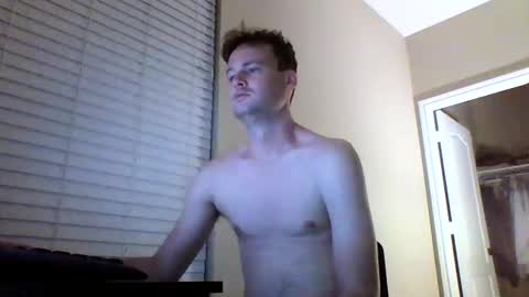 Snapshot of cooldude122222 chatting on 12.05.24 cooldude122222 online show from 12.05.24