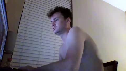 Snapshot of cooldude122222 chatting on 01.11.25 cooldude122222 online show from 01.11.25