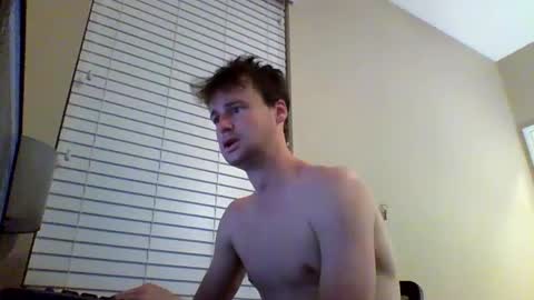 Snapshot of cooldude122222 chatting on 01.22.25 cooldude122222 online show from 01.22.25