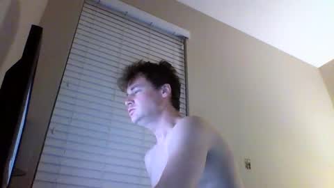 Snapshot of cooldude122222 chatting on 02.19.25 cooldude122222 online show from 02.19.25