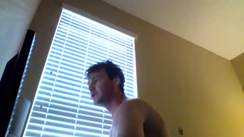 Snapshot of cooldude122222 chatting on 02.21.25 cooldude122222 online show from 02.21.25