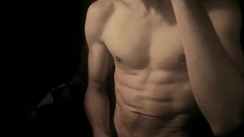 Snapshot of coolmementox chatting on 11.15.25 ChoveEnArrakis online show from 11.15.25