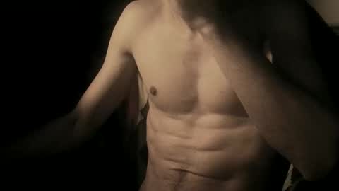 Snapshot of coolmementox chatting on 11.17.25 ChoveEnArrakis online show from 11.17.25