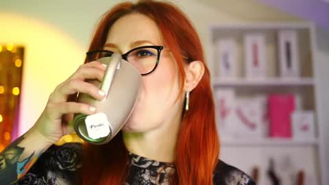 Ginger The Cringer online show from 01.16.25