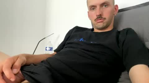 Snapshot of coooocoooo09 chatting on 07.19.26 coooocoooo09 online show from 07.19.26