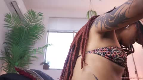 Snapshot of cooper_reds chatting on 03.08.25 ROSELL 3 online show from 03.08.25