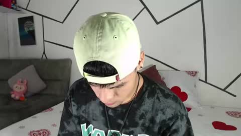 Snapshot of cooper_shiroo chatting on 08.02.26 shiro online show from 08.02.26