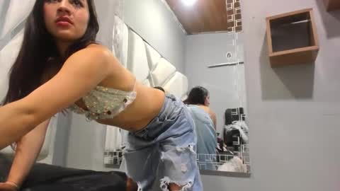 Snapshot of cooperemma_ chatting on 12.02.25 CooperEmma online show from 12.02.25