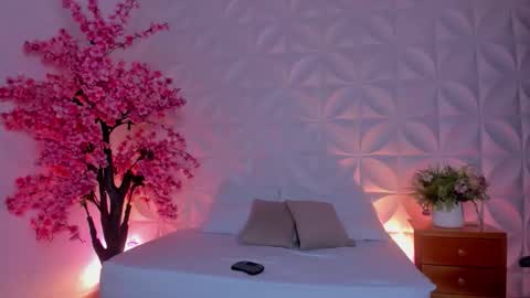  CORA  online show from 12.02.25