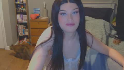 coracav online show from 01.10.26