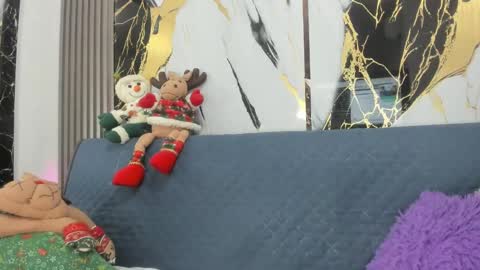 sophie online show from 12.15.24