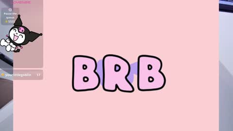 Snapshot of coraline_arts chatting on 01.28.25 Cora online show from 01.28.25