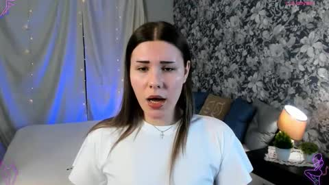 Snapshot of coraline_kitty chatting on 02.14.26 Coraline online show from 02.14.26