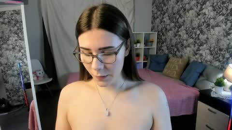 Snapshot of coraline_kitty chatting on 04.18.26 Coraline online show from 04.18.26