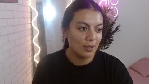 Carolina  online show from 02.07.25