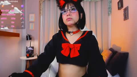 Coral Stefani online show from 12.07.24