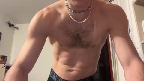 Snapshot of corb927 chatting on 12.16.25 French doggy online show from 12.16.25