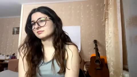 Elisheva online show from 11.14.25