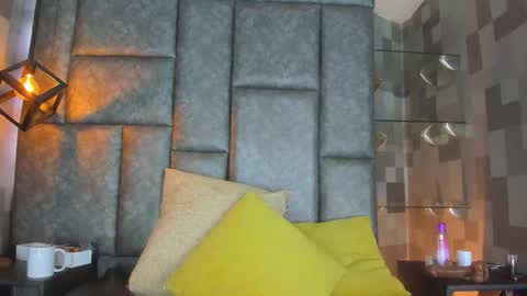 Snapshot of corina_taylor_ chatting on 10.04.25 Cori online show from 10.04.25