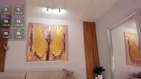 Snapshot of corinnah chatting on 01.07.25 Cori online show from 01.07.25