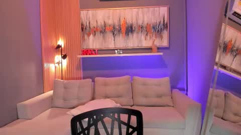 Snapshot of corinnah chatting on 11.06.25 Cori online show from 11.06.25