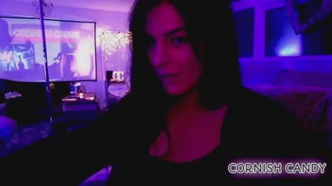 Snapshot of cornishcandy chatting on 04.15.26 Cornish Candy online show from 04.15.26