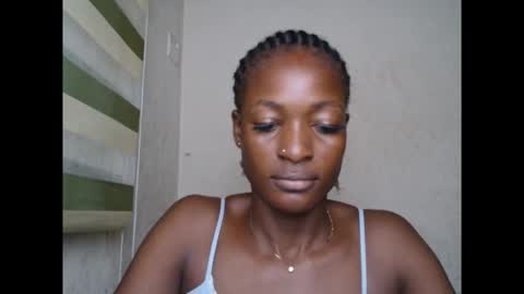 Snapshot of cornxslut chatting on 10.01.25 cornxslut online show from 10.01.25