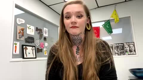 Snapshot of corpsechick chatting on 12.23.24 corpsechick online show from 12.23.24