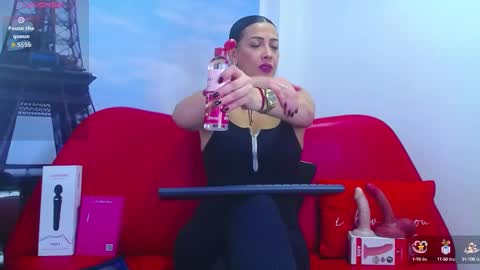 cortney tayler online show from 10.04.25