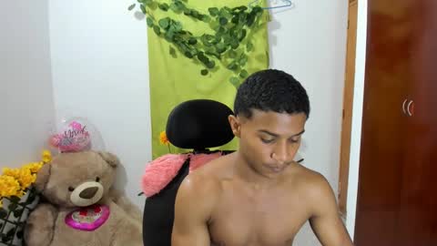 Ethan  online show from 01.05.25