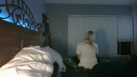 cosdaddy online show from 12.21.25