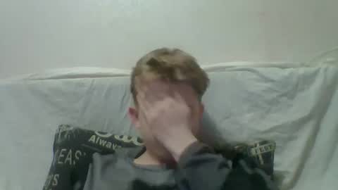 Snapshot of cosm2312 chatting on 04.22.26 Andrew online show from 04.22.26