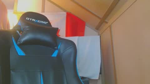 cosmicjones88 online show from 02.17.25