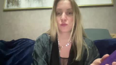 cosmo_blondiee online show from 09.26.25