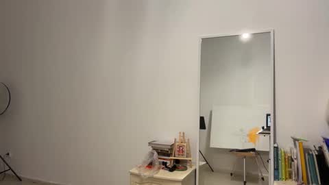 Snapshot of cosmo_pussy chatting on 12.17.25 Lina online show from 12.17.25