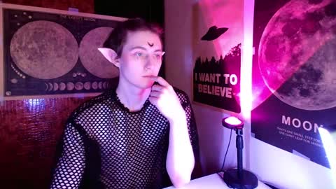Snapshot of cosmonudes chatting on 12.21.24 Barry online show from 12.21.24