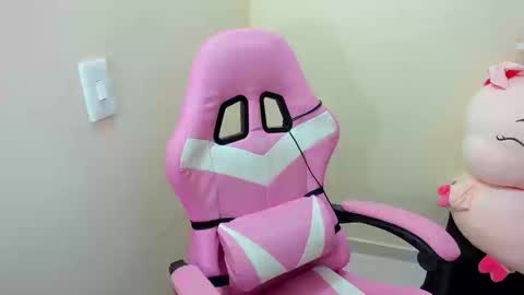 Snapshot of couple_megan_and_jhon2 chatting on 09.10.25 couple_megan_and_jhon2 online show from 09.10.25