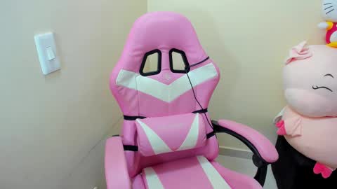 Snapshot of couple_megan_and_jhon2 chatting on 09.12.25 couple_megan_and_jhon2 online show from 09.12.25