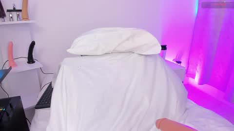 Maria  online show from 02.05.25