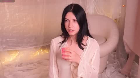 Snapshot of couple_of_fire_ chatting on 11.12.25 Alex and Mia online show from 11.12.25