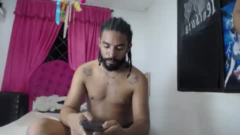 Snapshot of couple_sex_kinky chatting on 12.15.24 couple_sex_kinky online show from 12.15.24